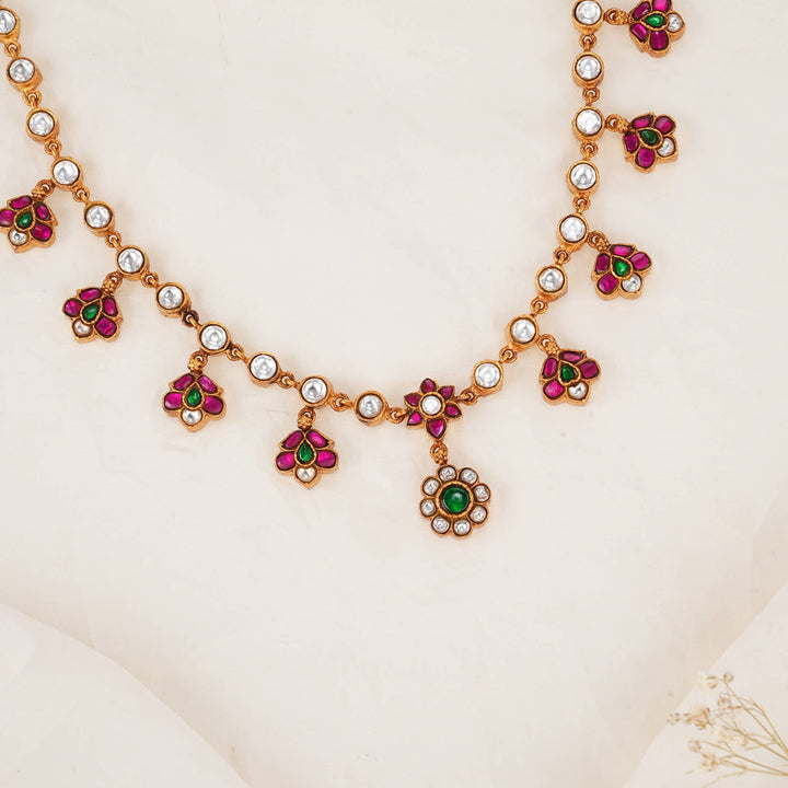 Vintage Kundan Short Necklace