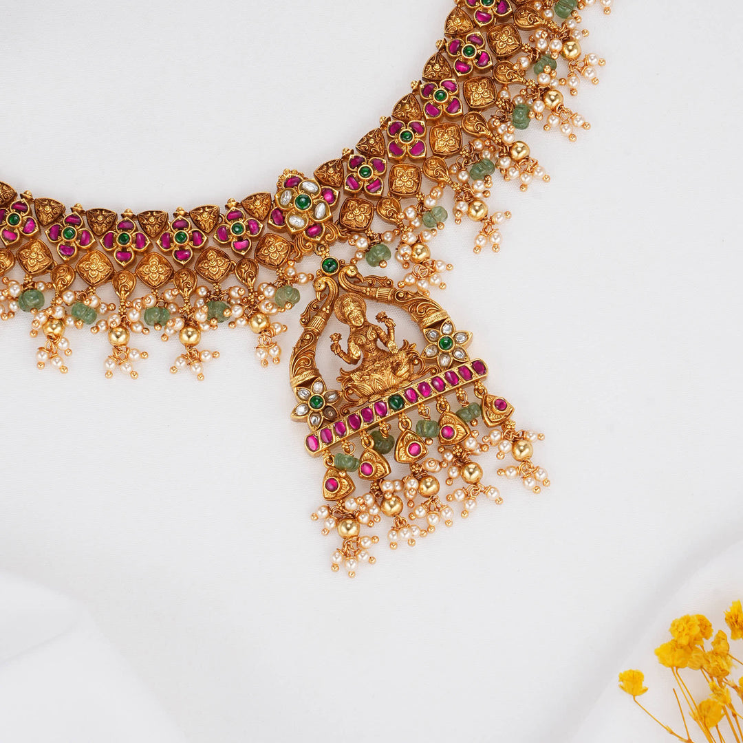 Vivid 3D Spl Short Necklace Set