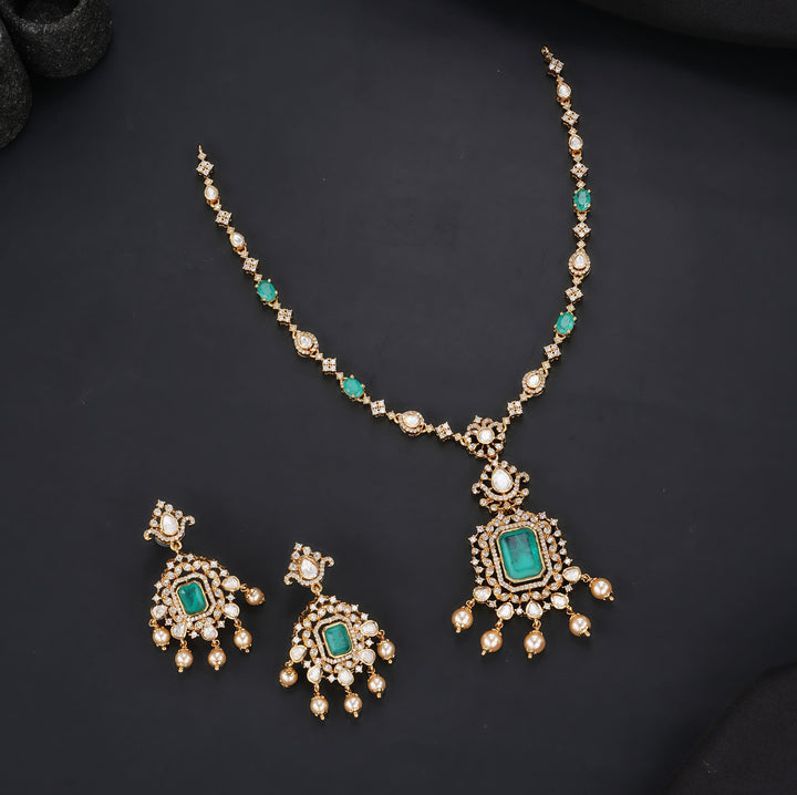 Simply Elegant Victorian Short Necklace Set