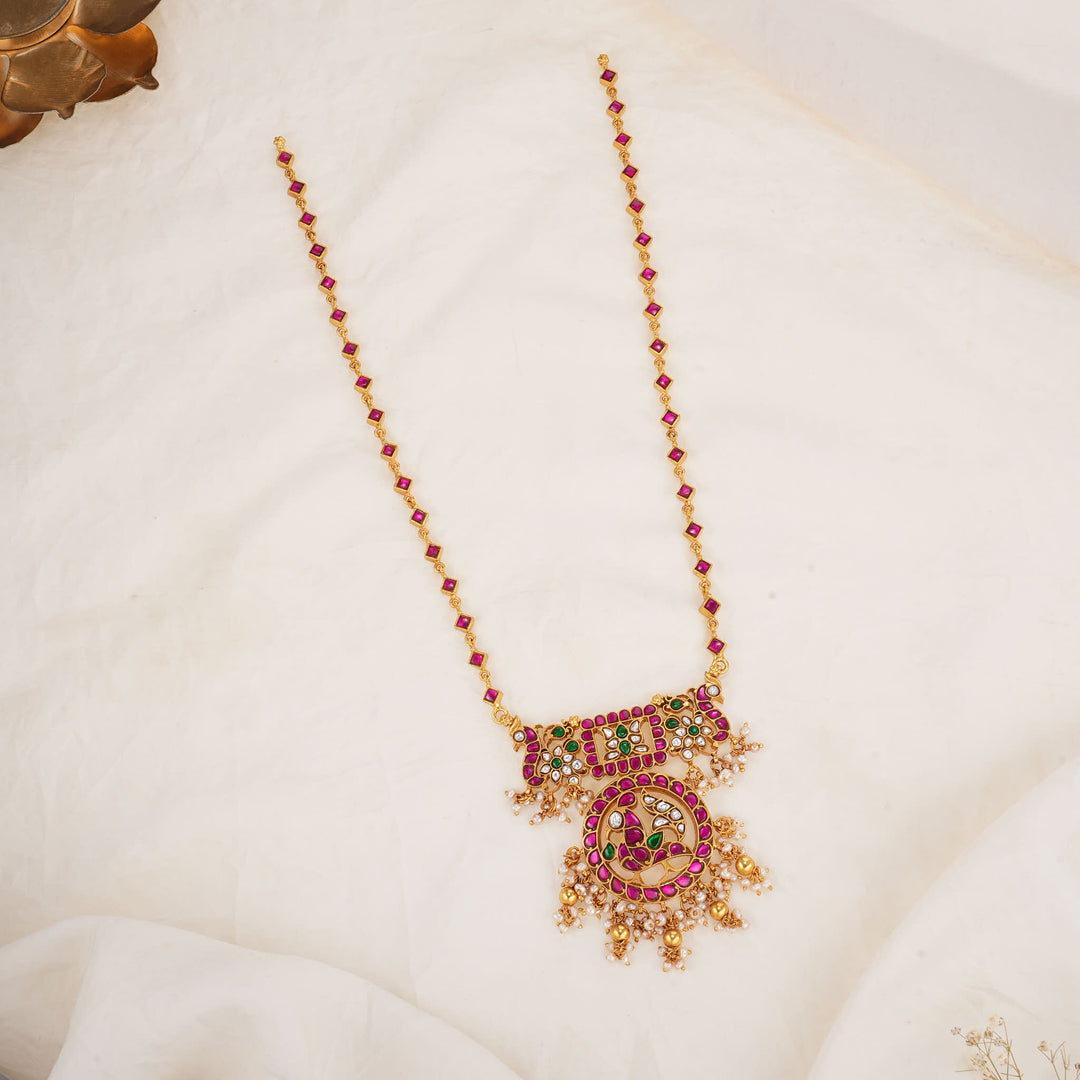 Exceptionally Beautiful Kundan Long Necklace