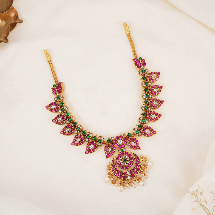 Opulent Kundan Short Necklace