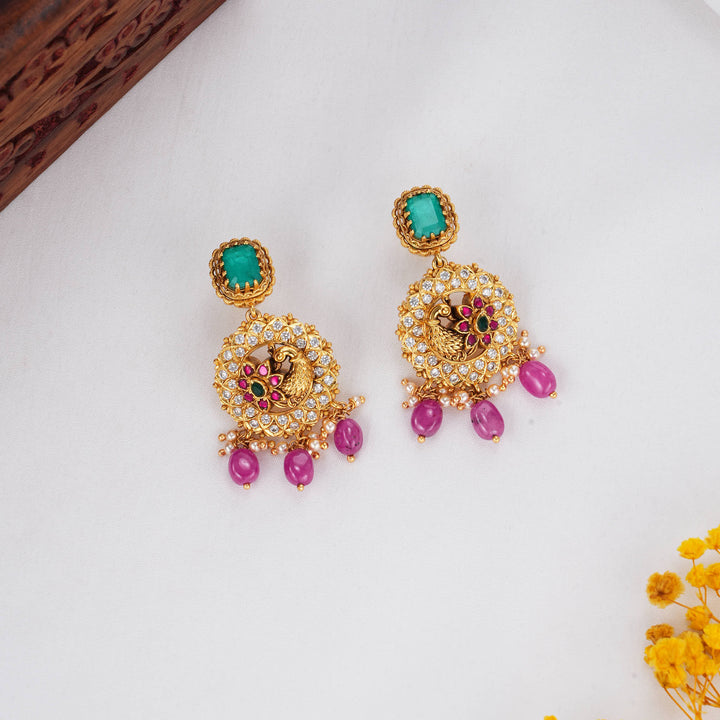 Eye Catchy 3D Spl Short Necklace Set