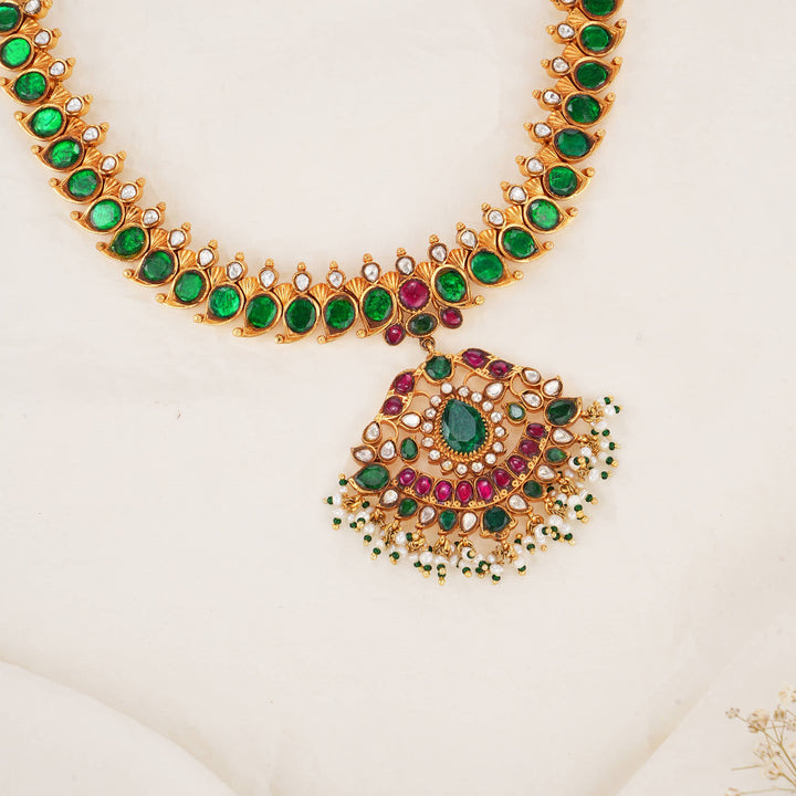 Admirable Kundan Necklace
