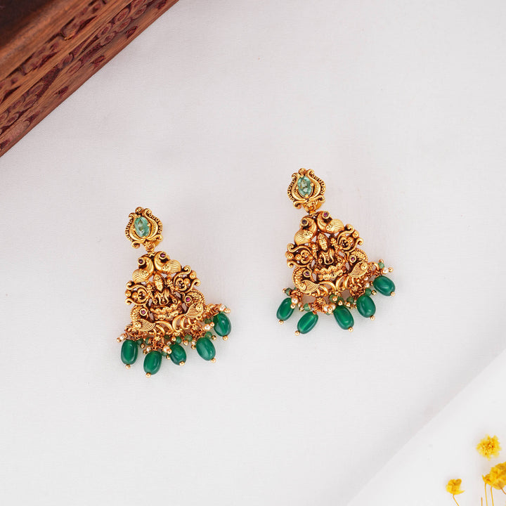 Nithikaa  3D Spl Short Necklace Set