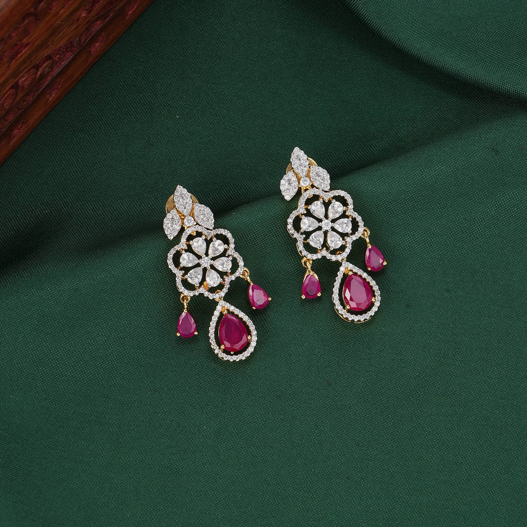 Stunning Avikam Necklace Set