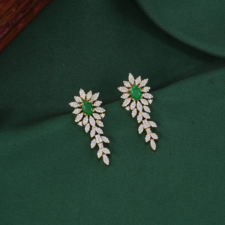 Vinithaa Avikam Necklace Set
