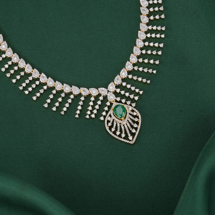 Aura Classy Avikam Necklace Set