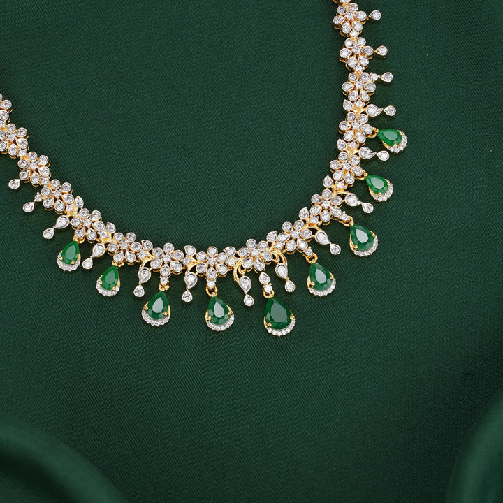 Authentic Sparkle Diamond Design Necklace Set