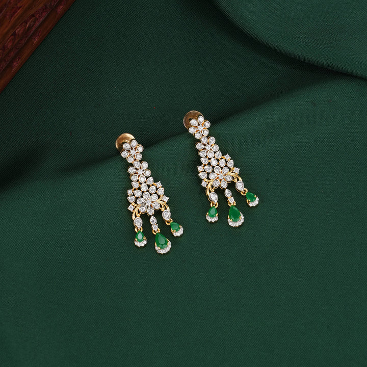 Authentic Sparkle Diamond Design Necklace Set