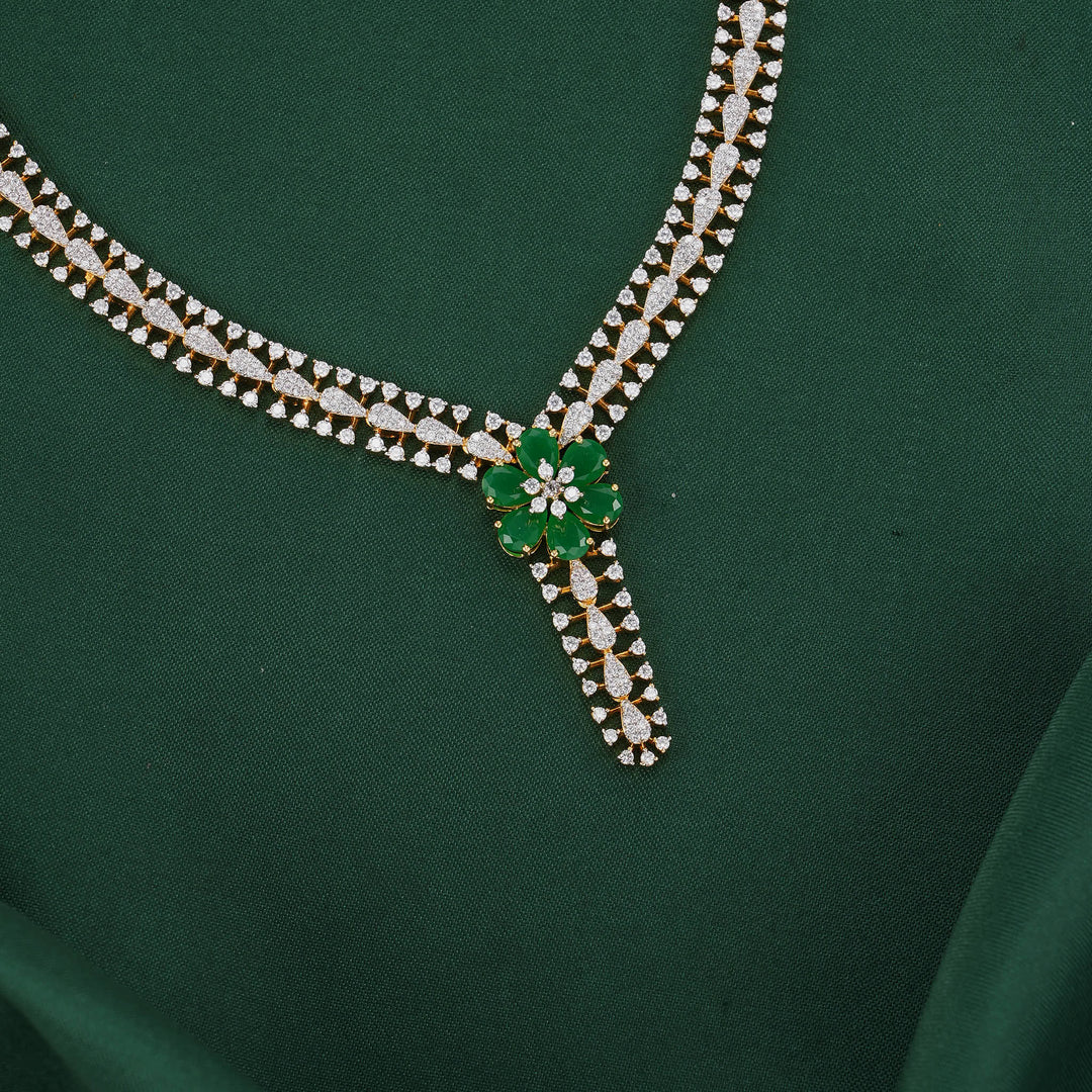 Radiant Verde Diamond Design Necklace Set
