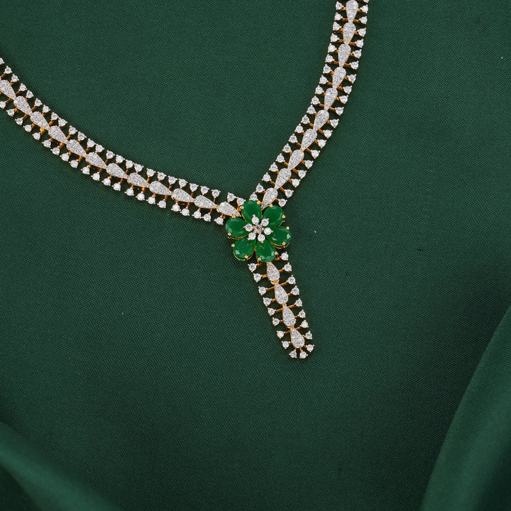 Radiant Verde Diamond Design Necklace Set