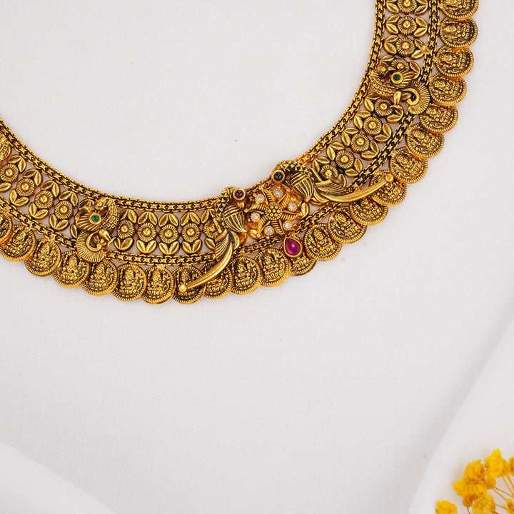 Gaurika  Nagas Short Necklace