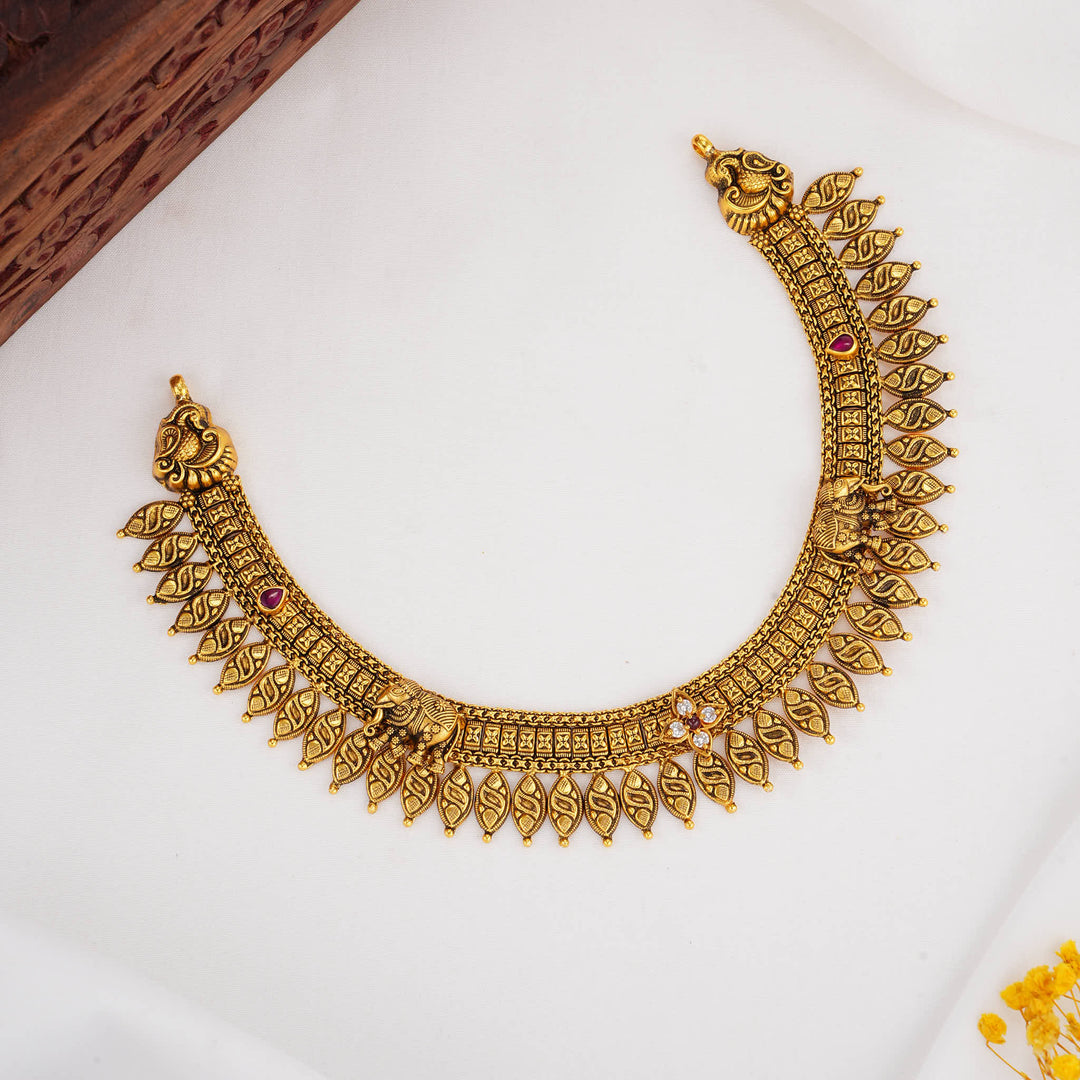 Janvika Nagas Short Necklace