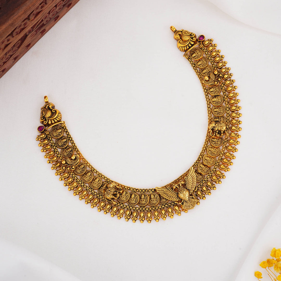 Tanirika  Nagas Short Necklace