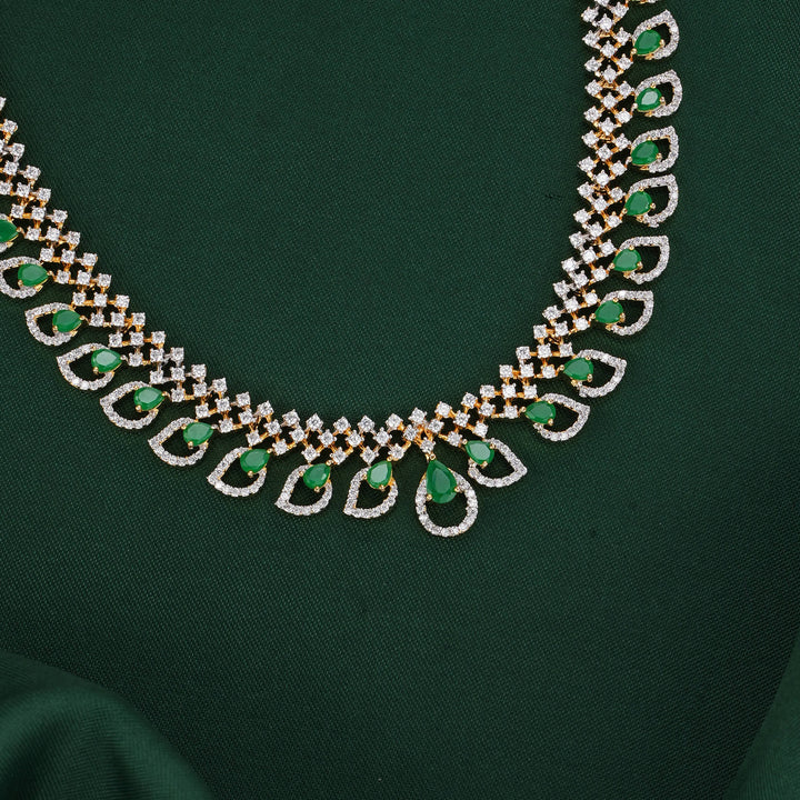 Fanisha Diamond Design Necklace Set