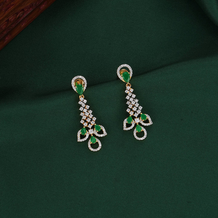 Fanisha Diamond Design Necklace Set