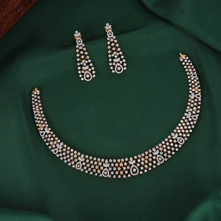 Elaria Diamond Design Necklace Set