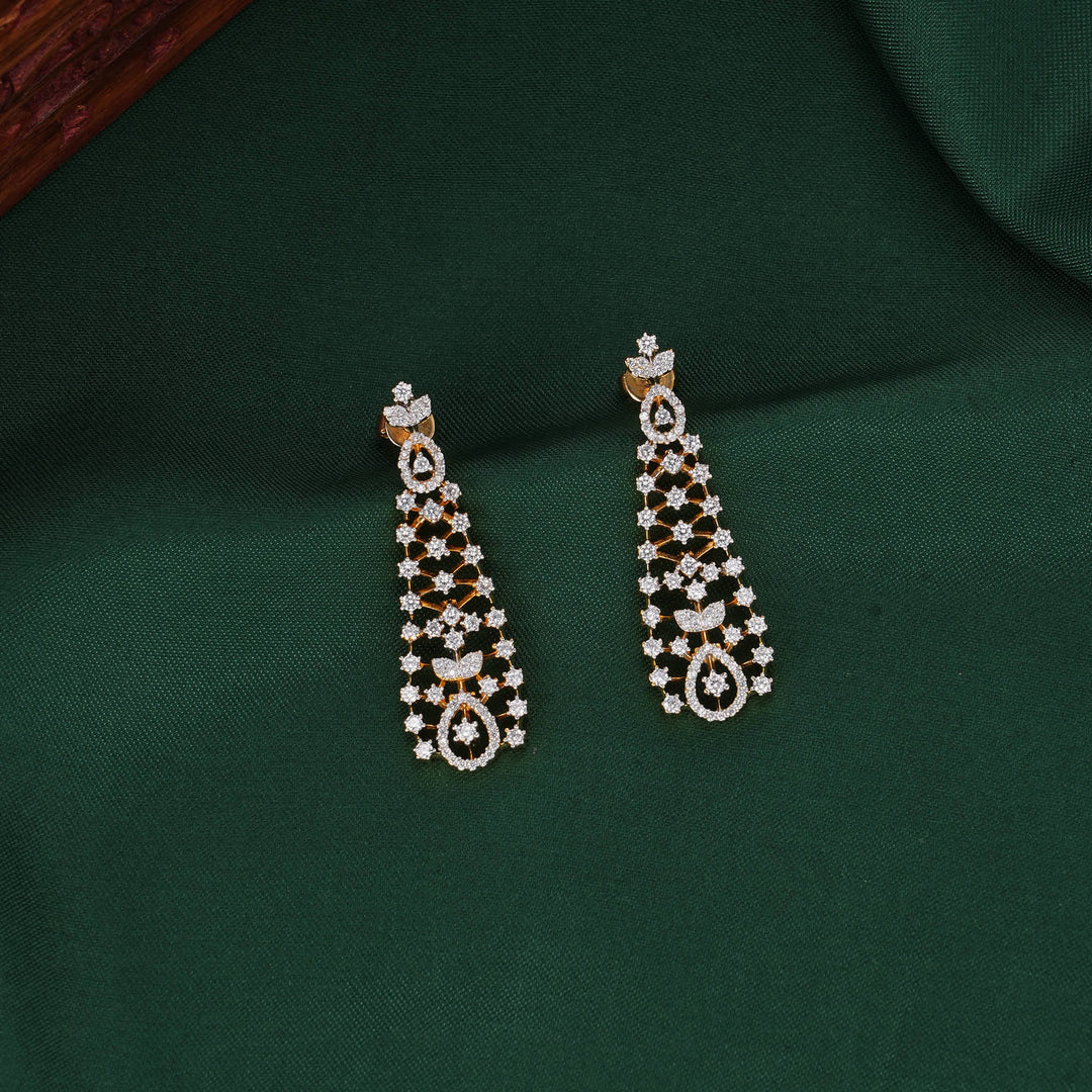 Elaria Diamond Design Necklace Set