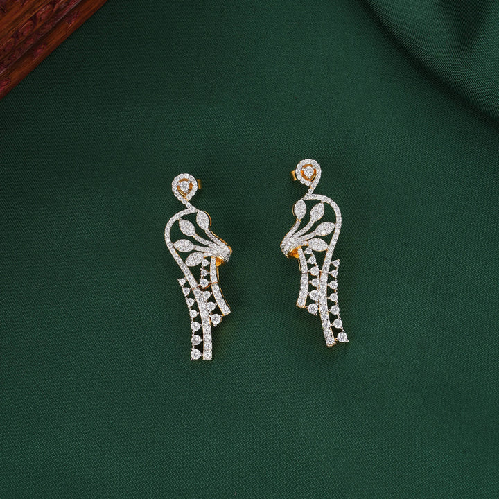 Varshikaa Diamond Design Necklace Set