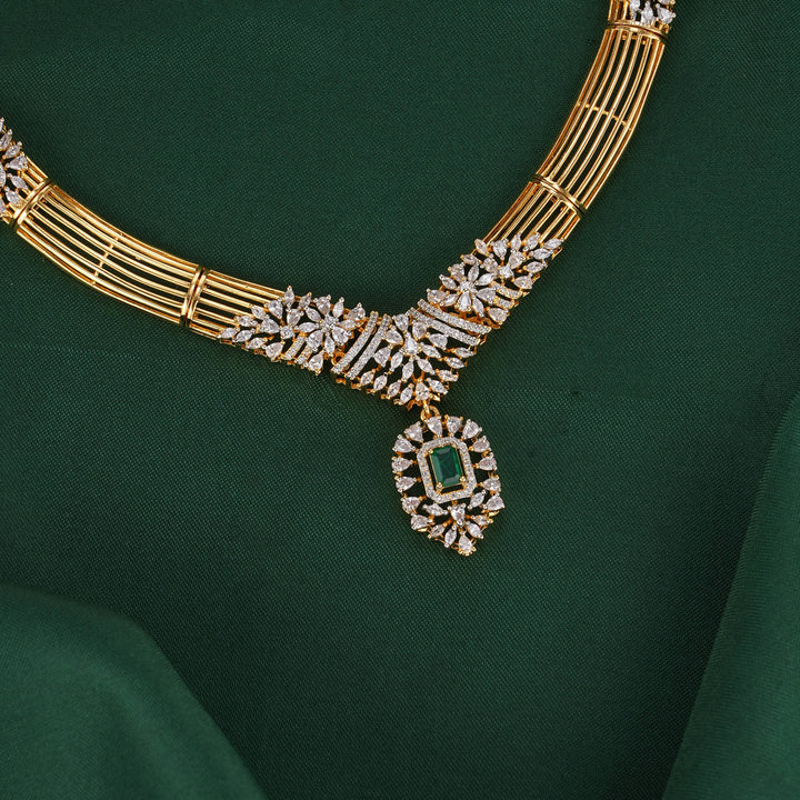 Elarine Diamond Design Necklace Set