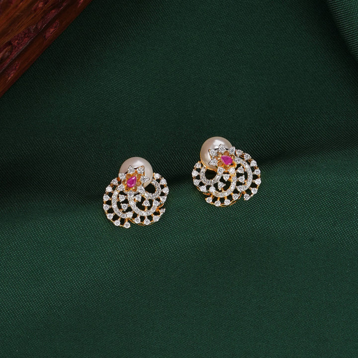 Dazzling Delights Diamond Design Necklace Set