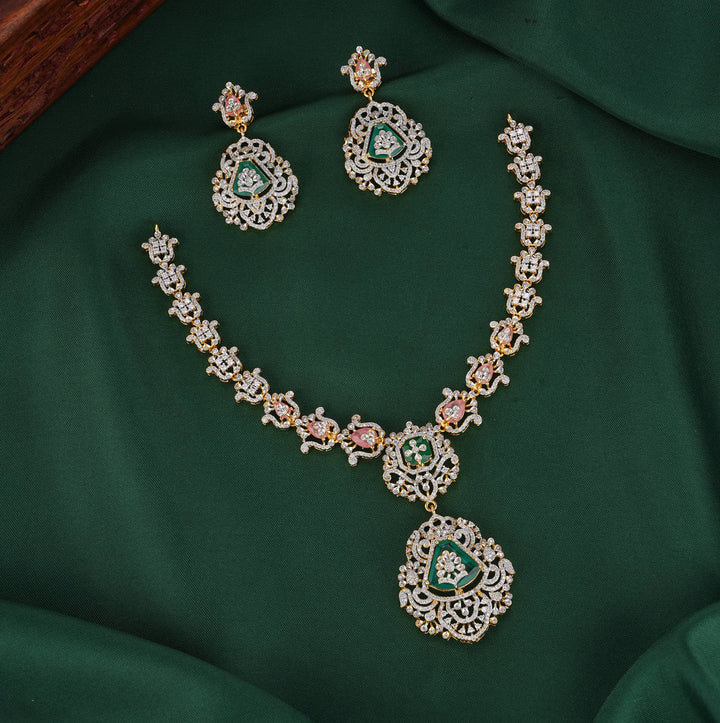 Amelisse Diamond Design Necklace Set