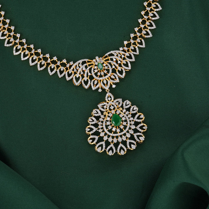 Lara Diamond Design Necklace Set