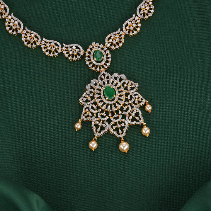 Sarvelle Diamond Design Necklace Set