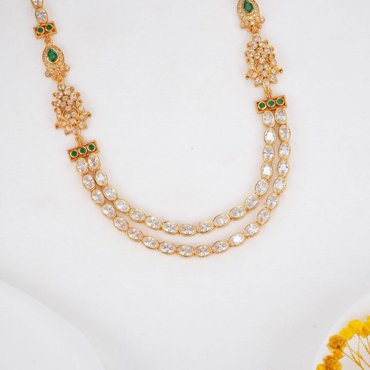 Santhiyaa  Stone Short Necklace