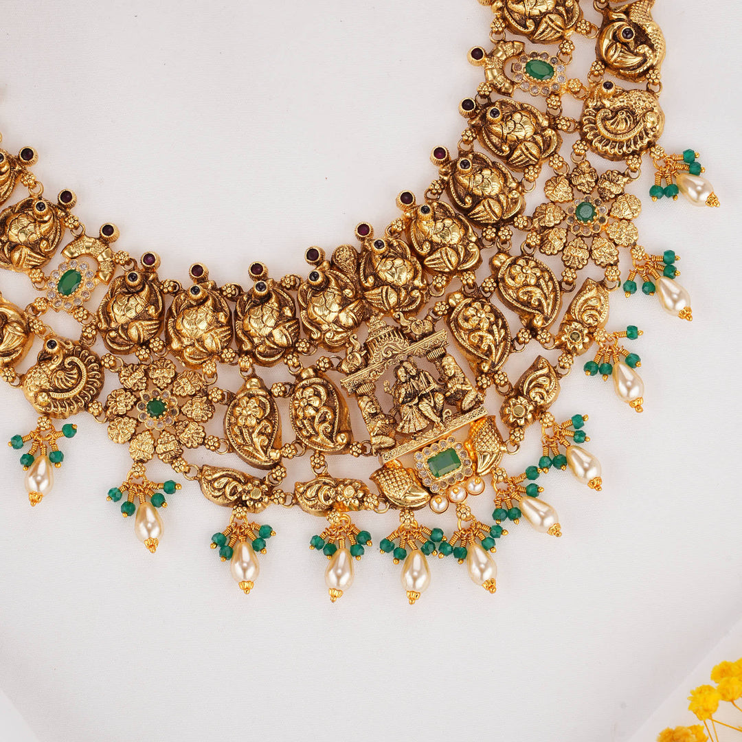 Show-Stopping Nagas Shot Necklace