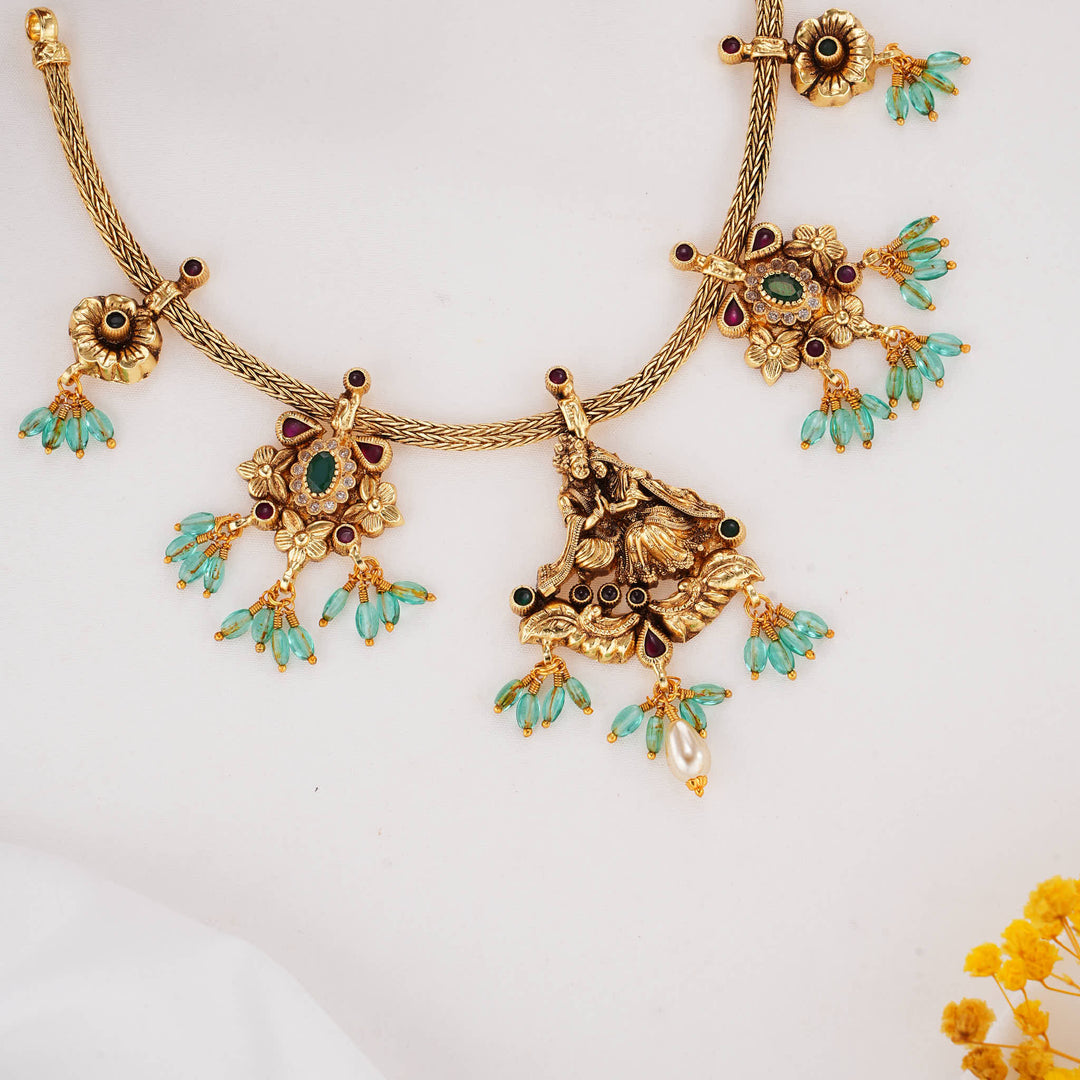 Delight Nagas Short Necklace