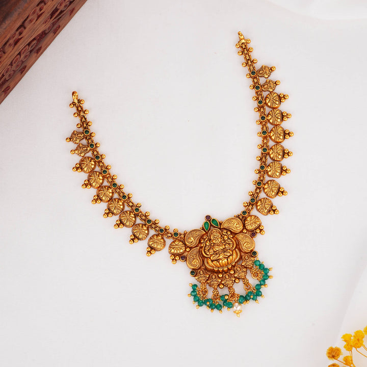 Dazzling  Nagas Short Necklace