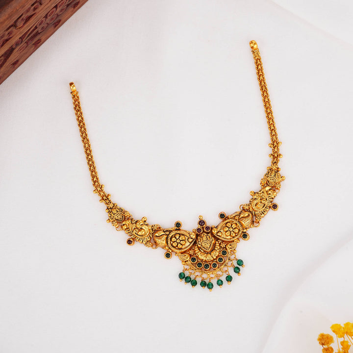 Elviera  Nagas Short Necklace