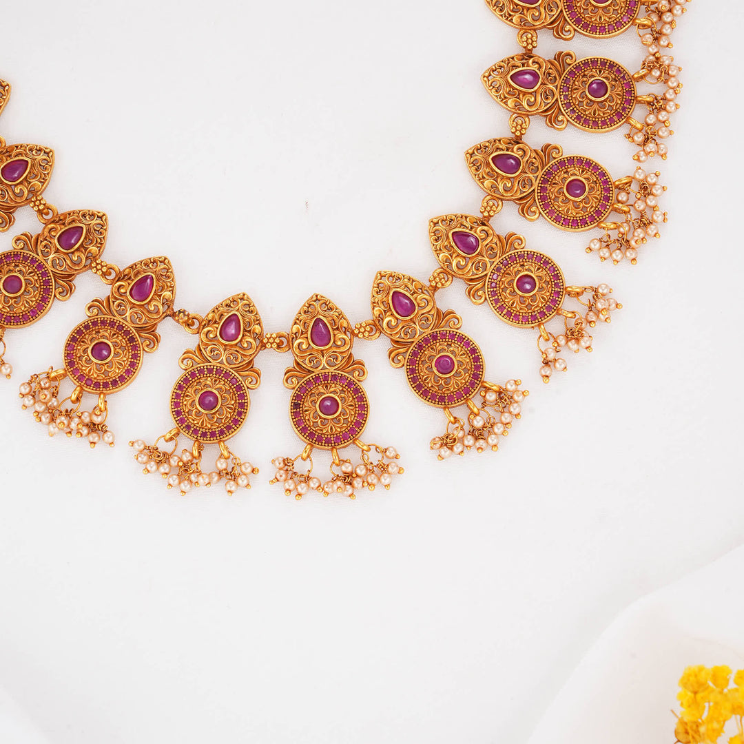 Vintage Short Necklace