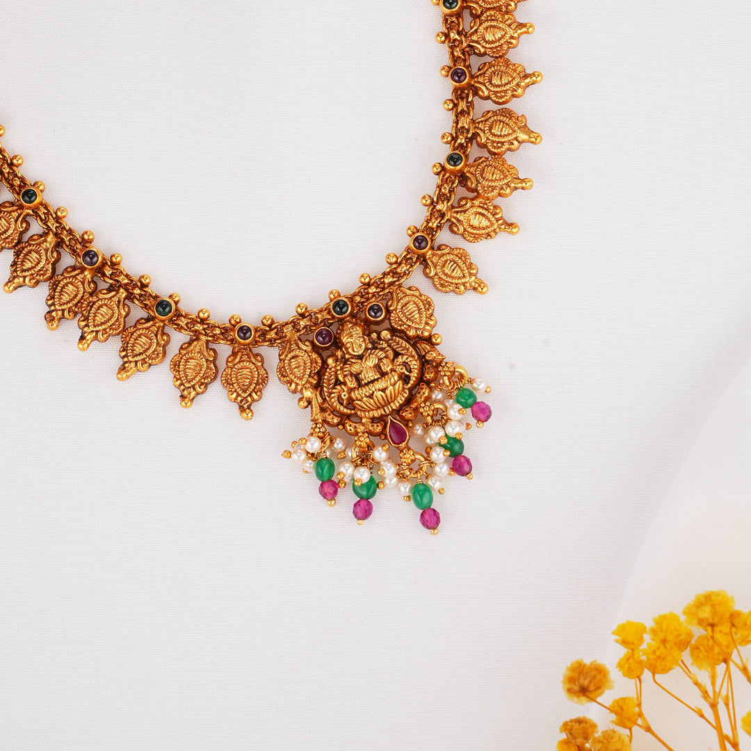 Mesmerising Nagas Short Necklace