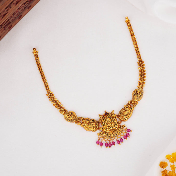 Dreamy Nagas Short Necklace