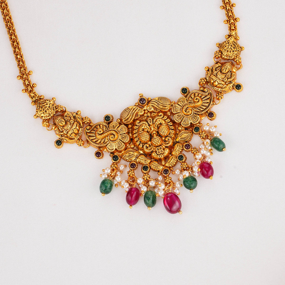 Exquisite Nagas Short Necklace