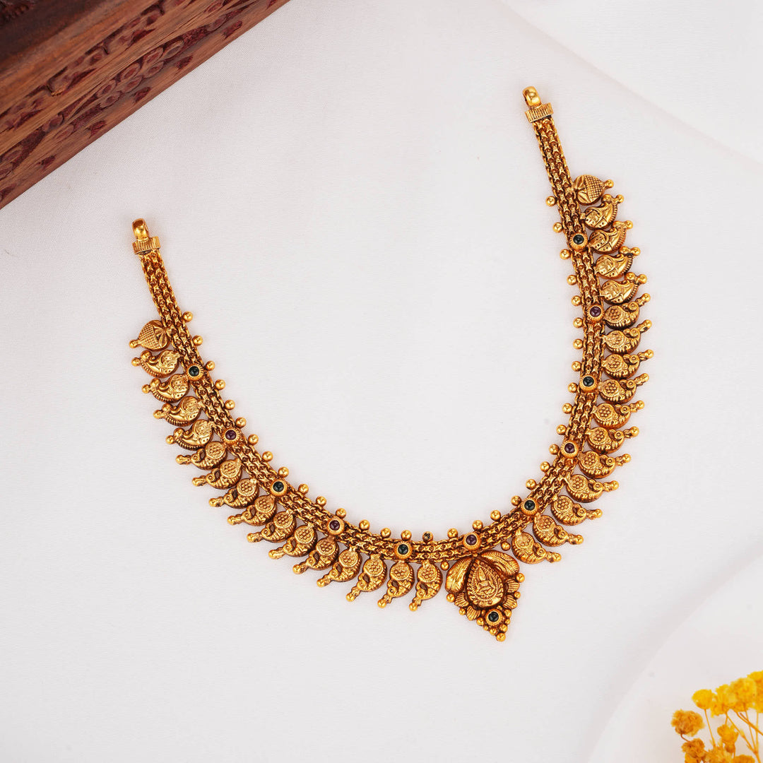 Virella  Nagas Short Necklace