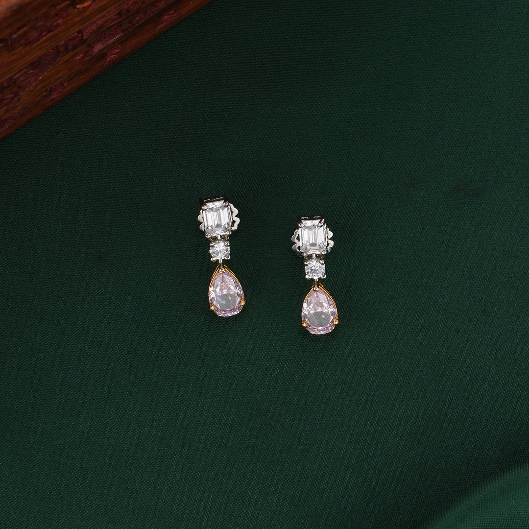 Effortlessly Pretty Short Necklace Set