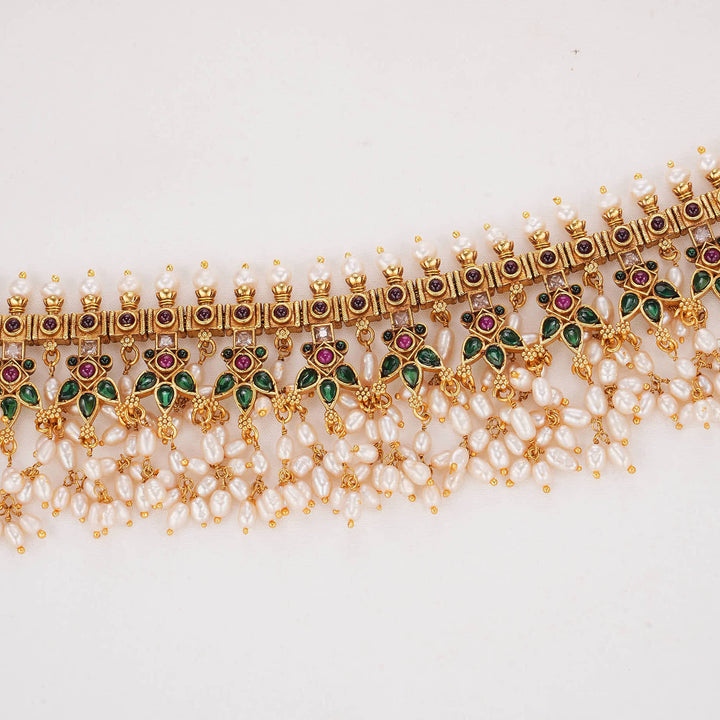 Grand Allure Stone Short Necklace