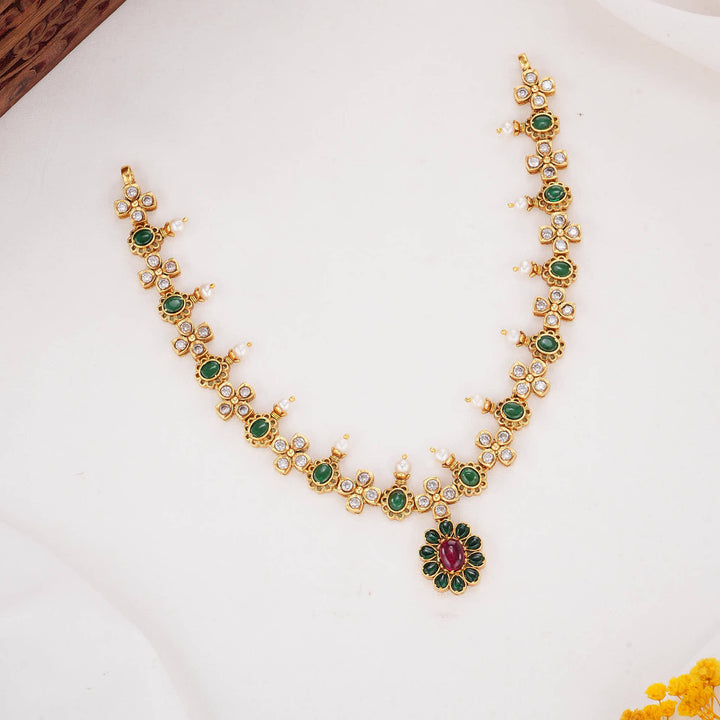 Dreamlike Stone Short Necklace