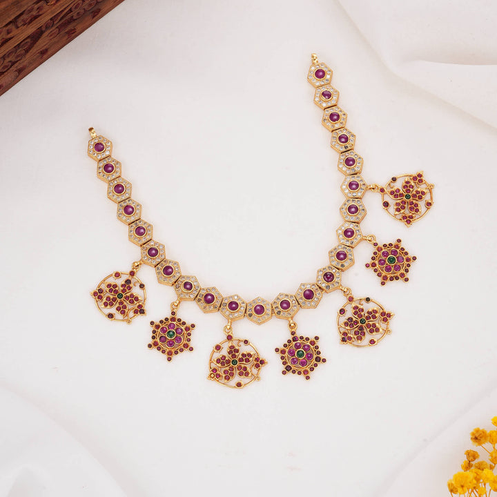 Vibrant Stone Short Necklace