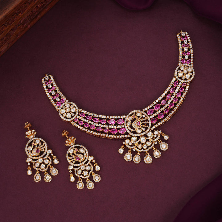 Effortlessly Pretty Victorian Short Necklace Set
