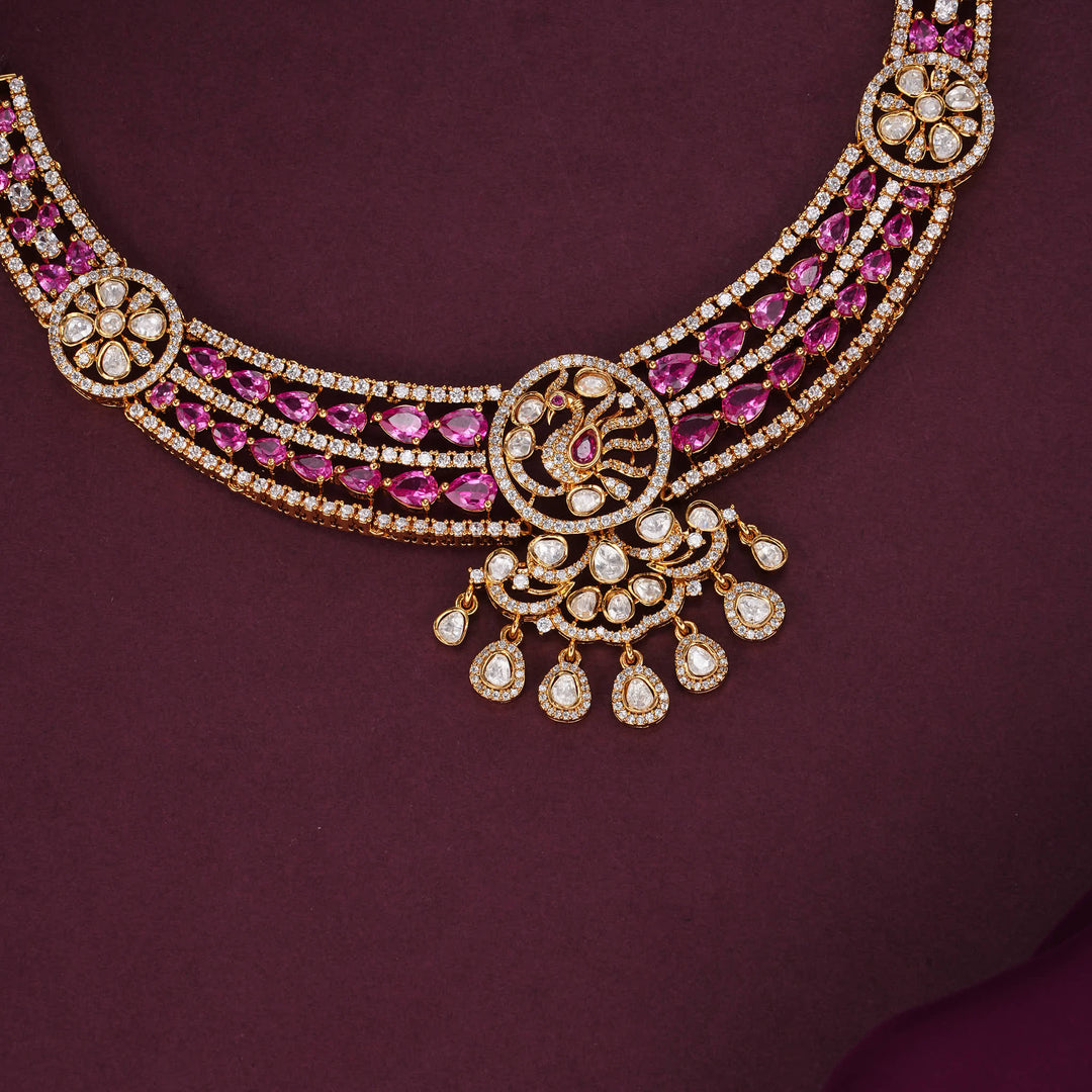 Effortlessly Pretty Victorian Short Necklace Set