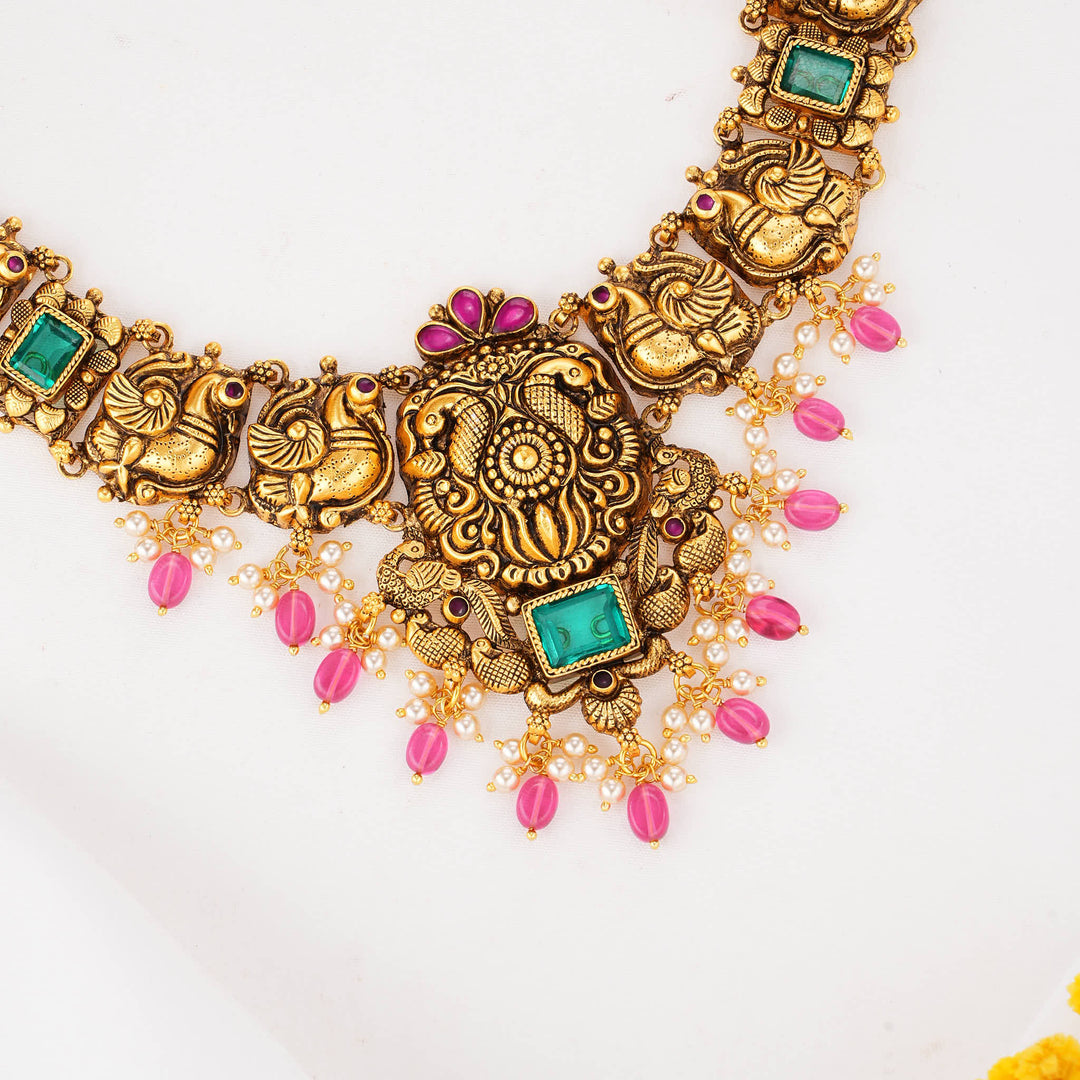 Brilliant Beauty Nagas Short Necklace