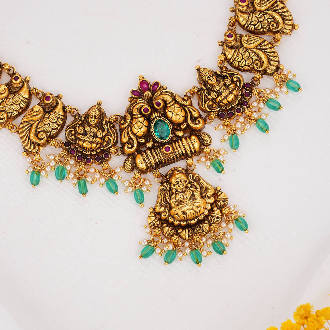 Vivacious Sparkle Nagas Short Necklace