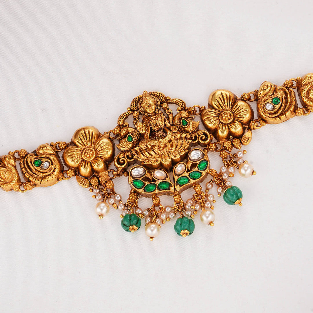 Devikaa Nagas Choker