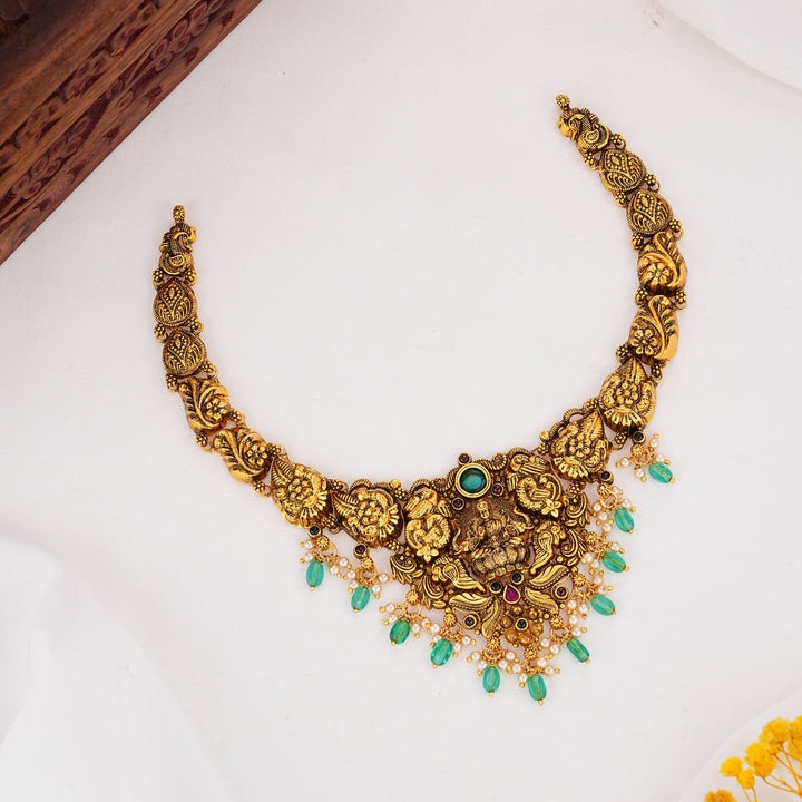 Graceful Craft Nagas Short Necklace