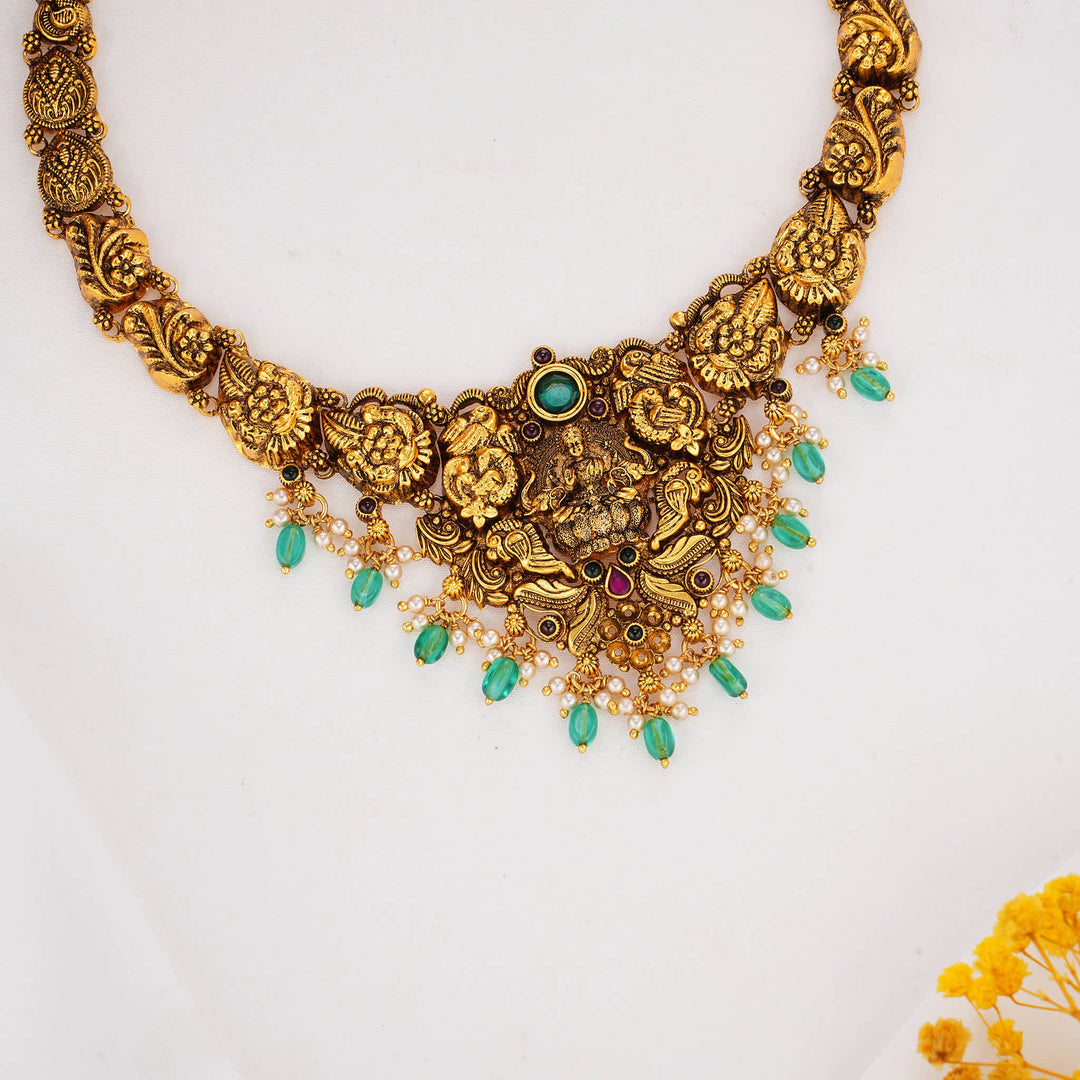 Graceful Craft Nagas Short Necklace