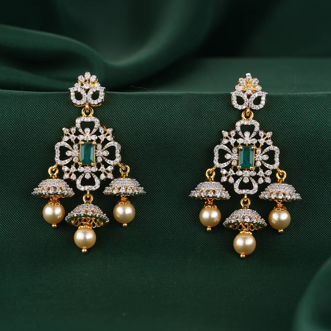 Most Loved  Diamond Design Short Necklace Set